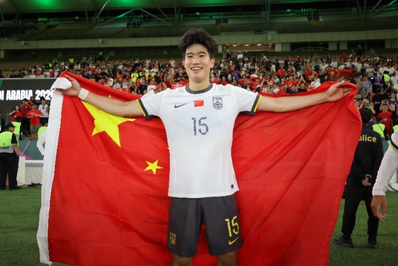 官网-中国足球职业联赛新政出台：中甲降2.5个，中超B队可冲甲